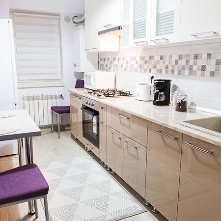 Unique Hotel Apartments Grand Residence ยาช ภายนอก รูปภาพ